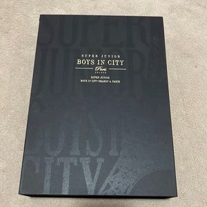 Super Junior Boys in City photobook season 4 Paris